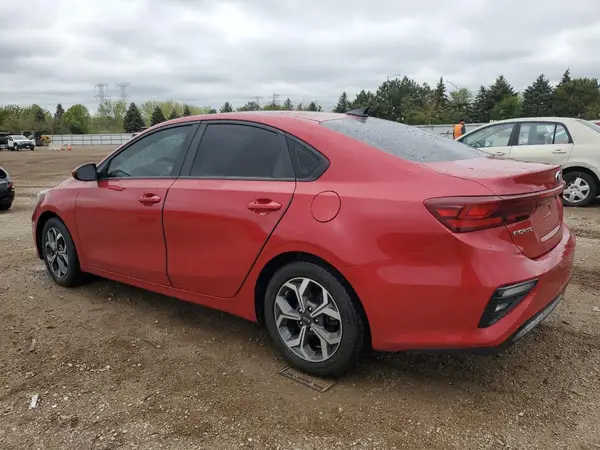 3KPF24AD1KE138654 2019 KIA FORTE - Image 2