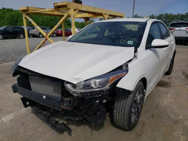 3KPF24AD1LE143581 2020 KIA FORTE - Image 2