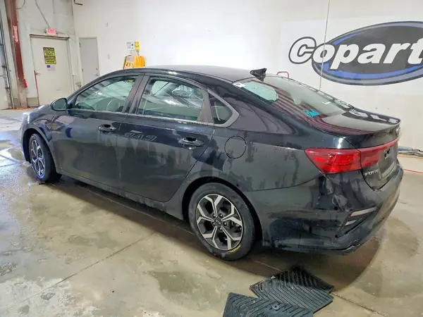 3KPF24AD1LE147064 2020 KIA FORTE - Image 2