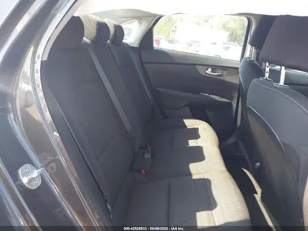 3KPF24AD1LE147128 2020 KIA FORTE - Image 8
