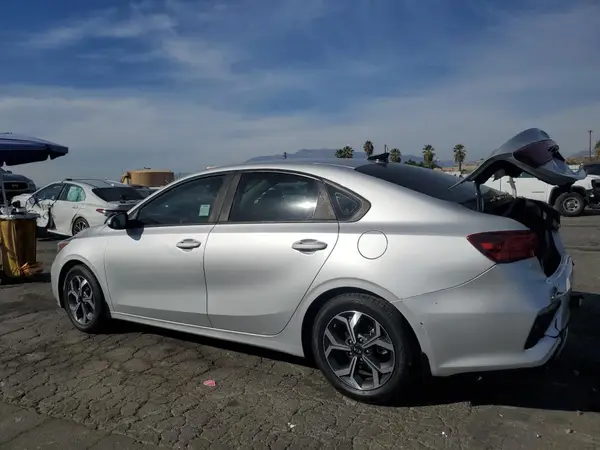 3KPF24AD1LE149722 2020 KIA FORTE - Image 2