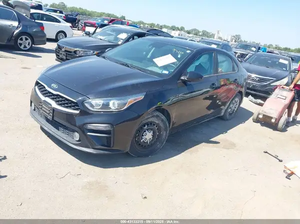 3KPF24AD1LE158985 2020 KIA FORTE - Image 2