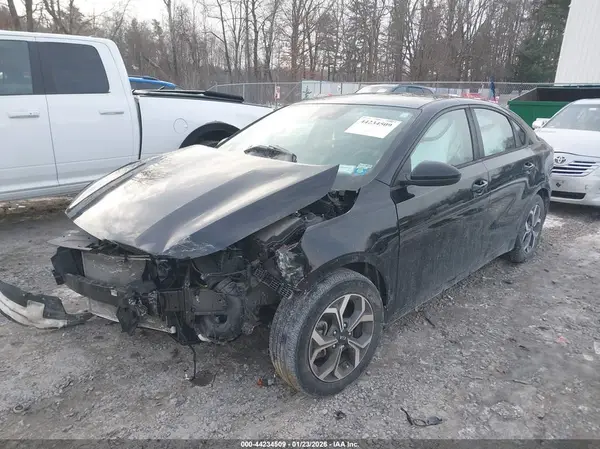 3KPF24AD1LE161269 2020 KIA FORTE - Image 2