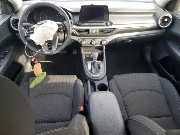 3KPF24AD1LE162017 2020 KIA FORTE - Image 8