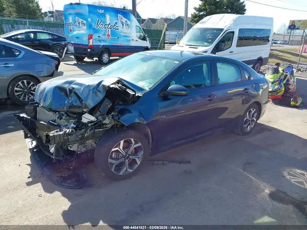 3KPF24AD1LE167895 2020 KIA FORTE - Image 2