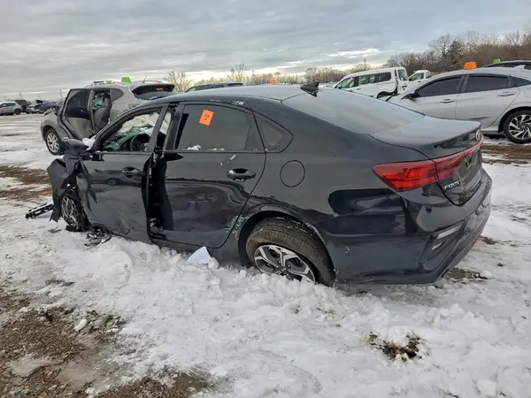 3KPF24AD1LE169596 2020 KIA FORTE - Image 2