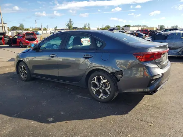 3KPF24AD1LE169775 2020 KIA FORTE - Image 2