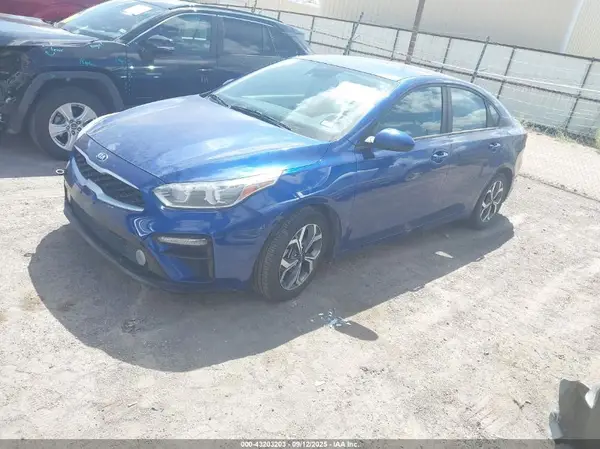 3KPF24AD1LE170022 2020 KIA FORTE - Image 2