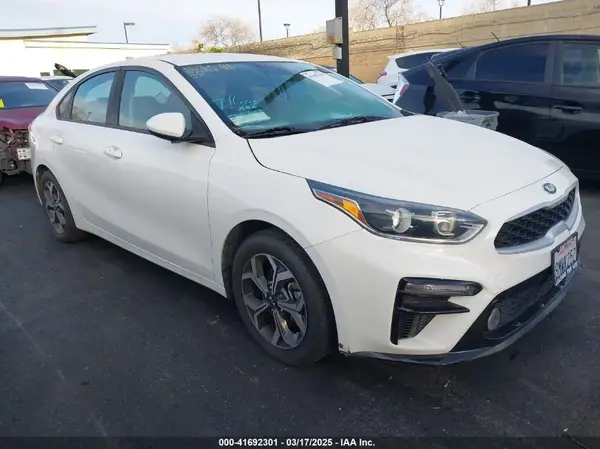 3KPF24AD1LE170599 2020 KIA FORTE - Image 1