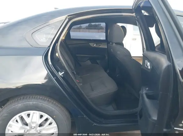 3KPF24AD1LE173826 2020 KIA FORTE - Image 8