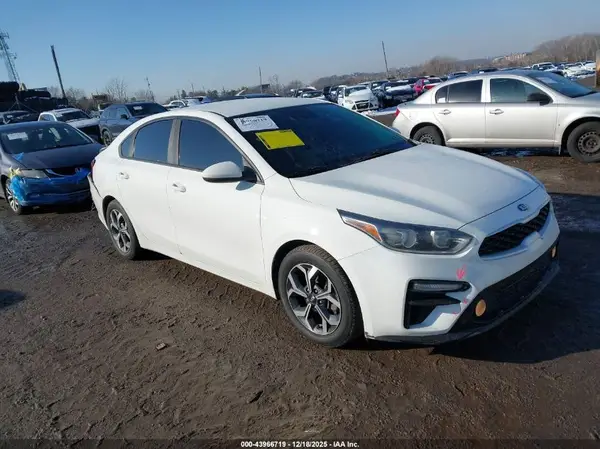 3KPF24AD1LE174538 2020 KIA FORTE - Image 1