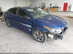 3KPF24AD1LE175141 2020 KIA FORTE
