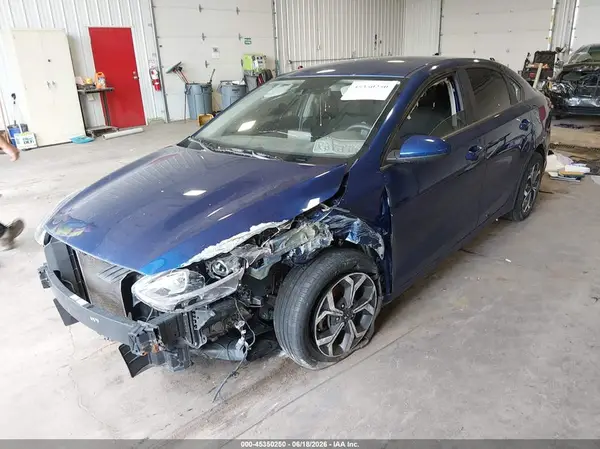 3KPF24AD1LE175141 2020 KIA FORTE - Image 2