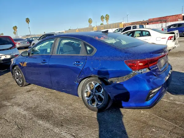 3KPF24AD1LE175155 2020 KIA FORTE - Image 2