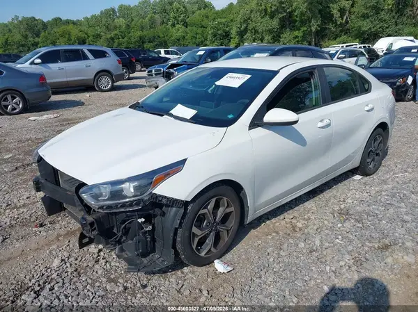 3KPF24AD1LE175429 2020 KIA FORTE - Image 2
