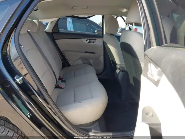 3KPF24AD1LE179562 2020 KIA FORTE - Image 8