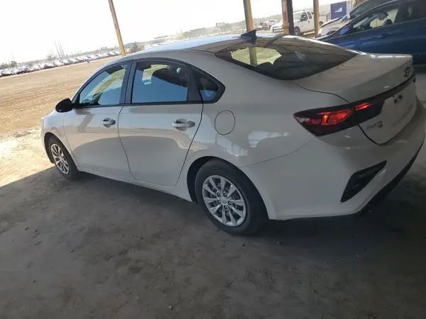 3KPF24AD1LE182980 2020 KIA FORTE - Image 2