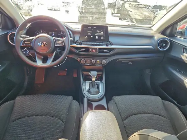 3KPF24AD1LE185281 2020 KIA FORTE - Image 8