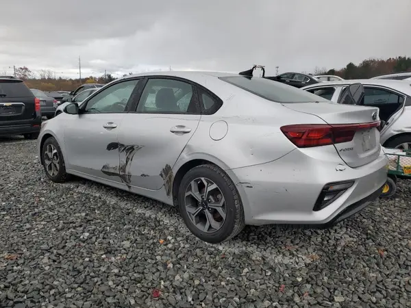 3KPF24AD1LE185359 2020 KIA FORTE - Image 2