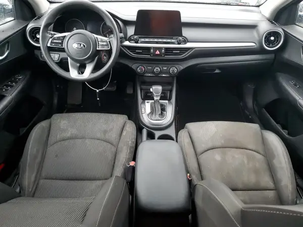 3KPF24AD1LE185359 2020 KIA FORTE - Image 8