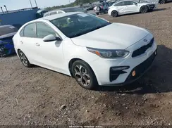 3KPF24AD1LE185409 2020 KIA FORTE