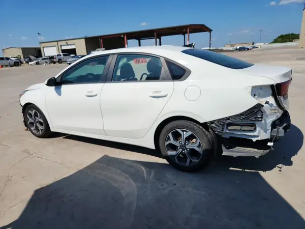 3KPF24AD1LE187595 2020 KIA FORTE - Image 2