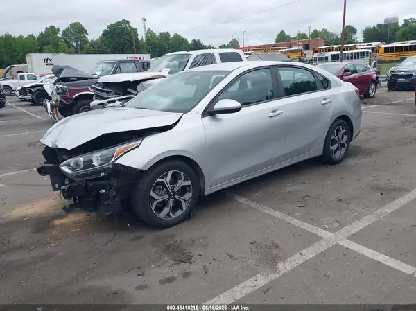 3KPF24AD1LE194823 2020 KIA FORTE - Image 2