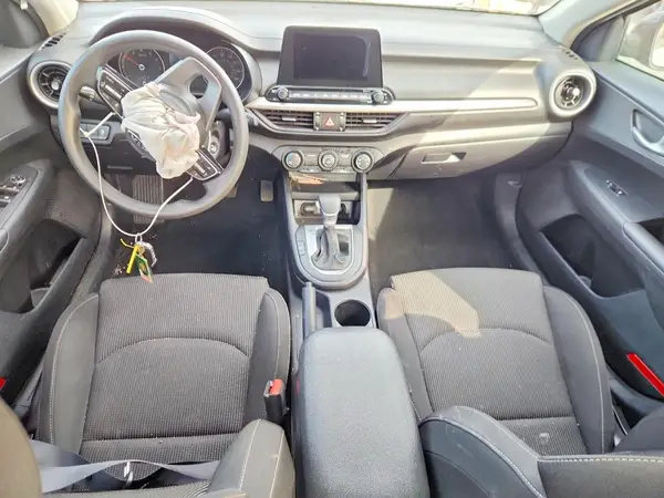 3KPF24AD1LE195521 2020 KIA FORTE - Image 8