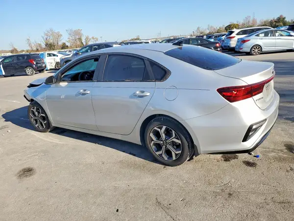 3KPF24AD1LE195535 2020 KIA FORTE - Image 2