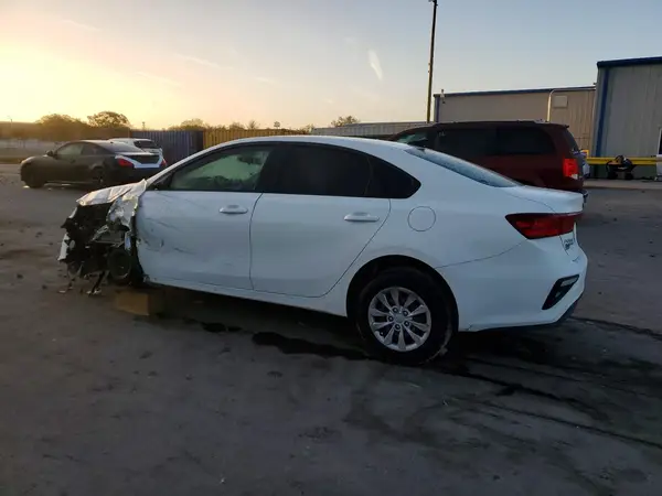 3KPF24AD1LE207683 2020 KIA FORTE - Image 2