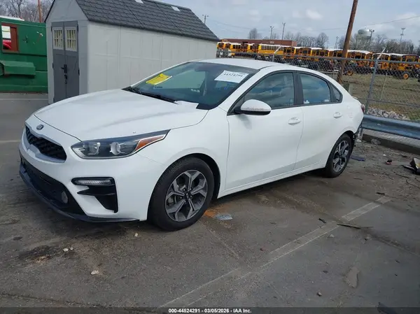 3KPF24AD1LE211362 2020 KIA FORTE - Image 2