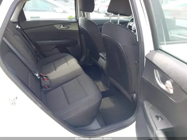 3KPF24AD1LE211362 2020 KIA FORTE - Image 8