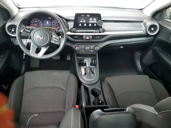3KPF24AD1LE214438 2020 KIA FORTE - Image 8