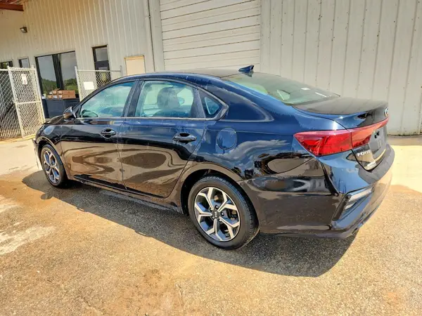 3KPF24AD1LE215671 2020 KIA FORTE - Image 2