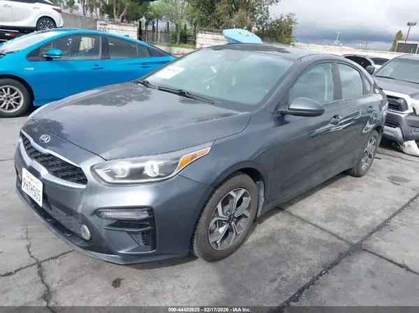 3KPF24AD1LE217291 2020 KIA FORTE - Image 2