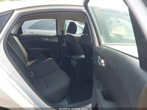 3KPF24AD1LE228159 2020 KIA FORTE - Image 8