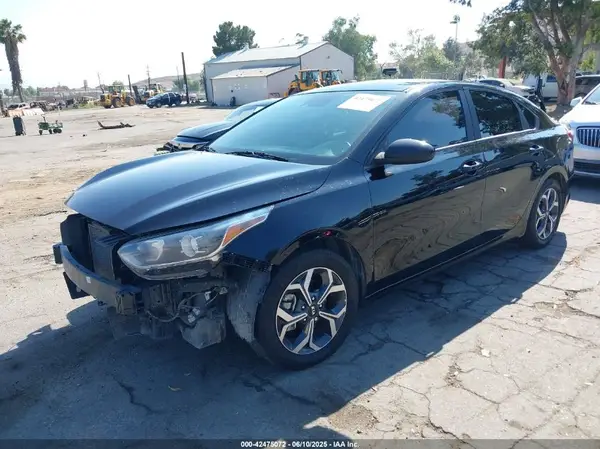3KPF24AD1LE232521 2020 KIA FORTE - Image 2