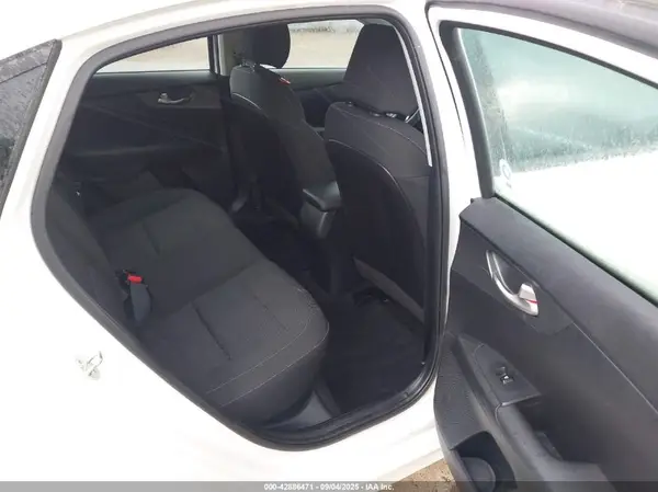 3KPF24AD1LE239629 2020 KIA FORTE - Image 8