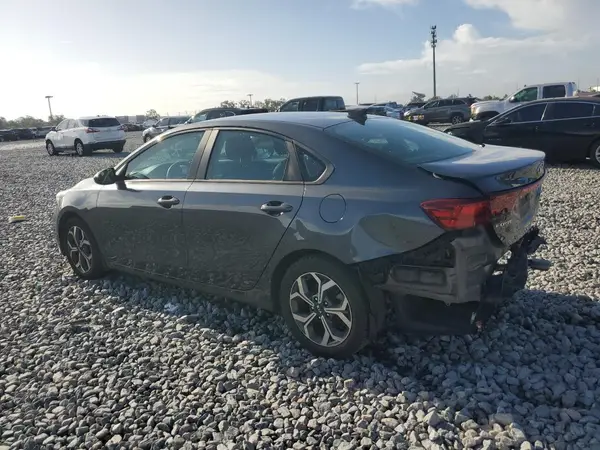 3KPF24AD1LE242188 2020 KIA FORTE - Image 2