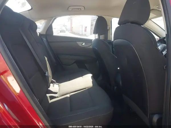 3KPF24AD1LE243308 2020 KIA FORTE - Image 8