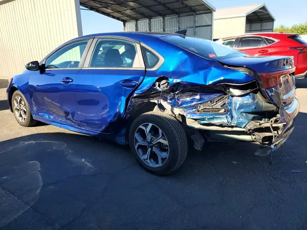 3KPF24AD1LE243924 2020 KIA FORTE - Image 2