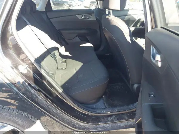 3KPF24AD1LE244796 2020 KIA FORTE - Image 8