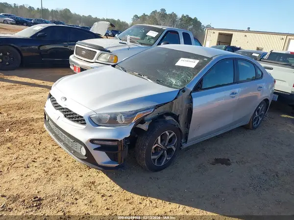 3KPF24AD1LE245754 2020 KIA FORTE - Image 2