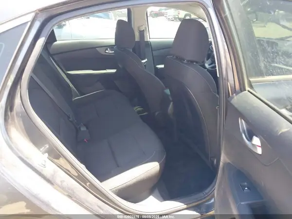 3KPF24AD1LE250095 2020 KIA FORTE - Image 8