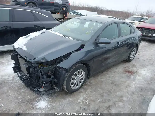 3KPF24AD1LE251084 2020 KIA FORTE - Image 2