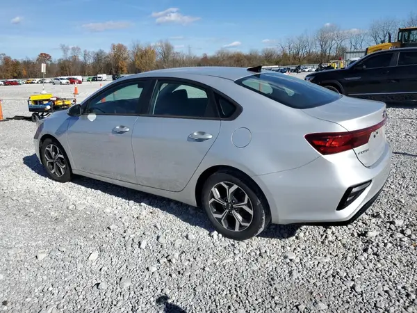 3KPF24AD1LE251490 2020 KIA FORTE - Image 2