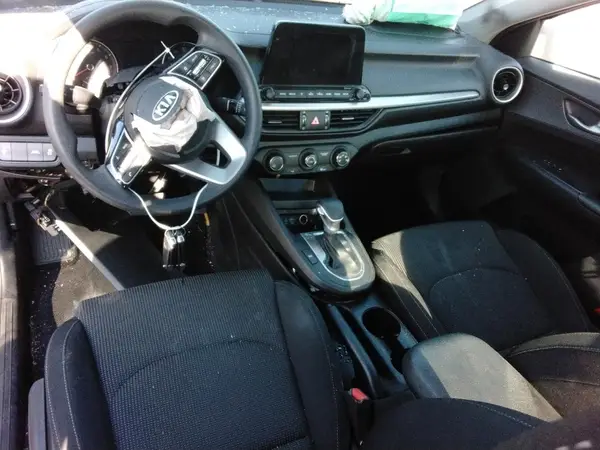 3KPF24AD1LE255250 2020 KIA FORTE - Image 8