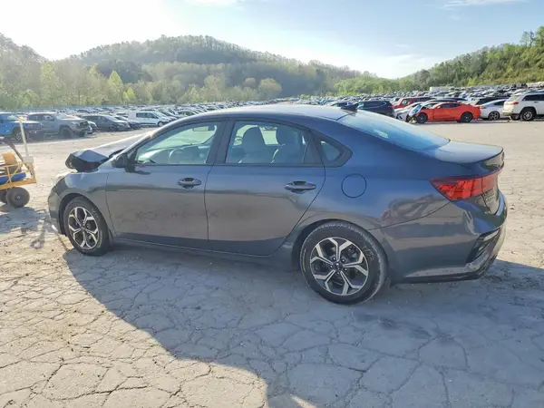 3KPF24AD1LE256642 2020 KIA FORTE - Image 2