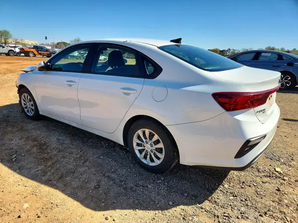 3KPF24AD1LE257919 2020 KIA FORTE - Image 2