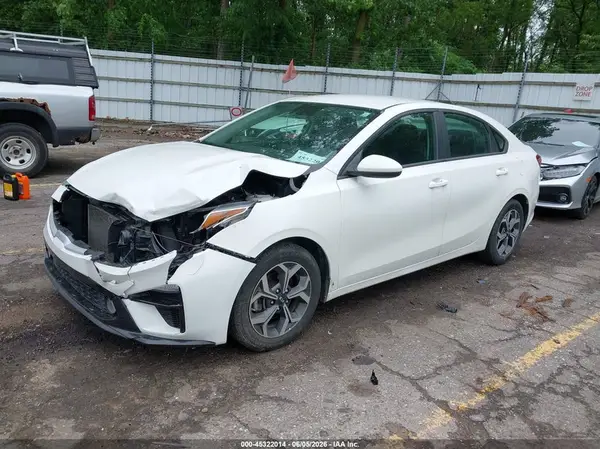 3KPF24AD1ME264029 2021 KIA FORTE - Image 2